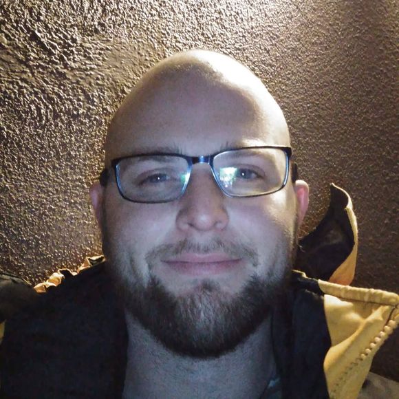 Meet your Posher, Kenneth - Picture 1 of 1